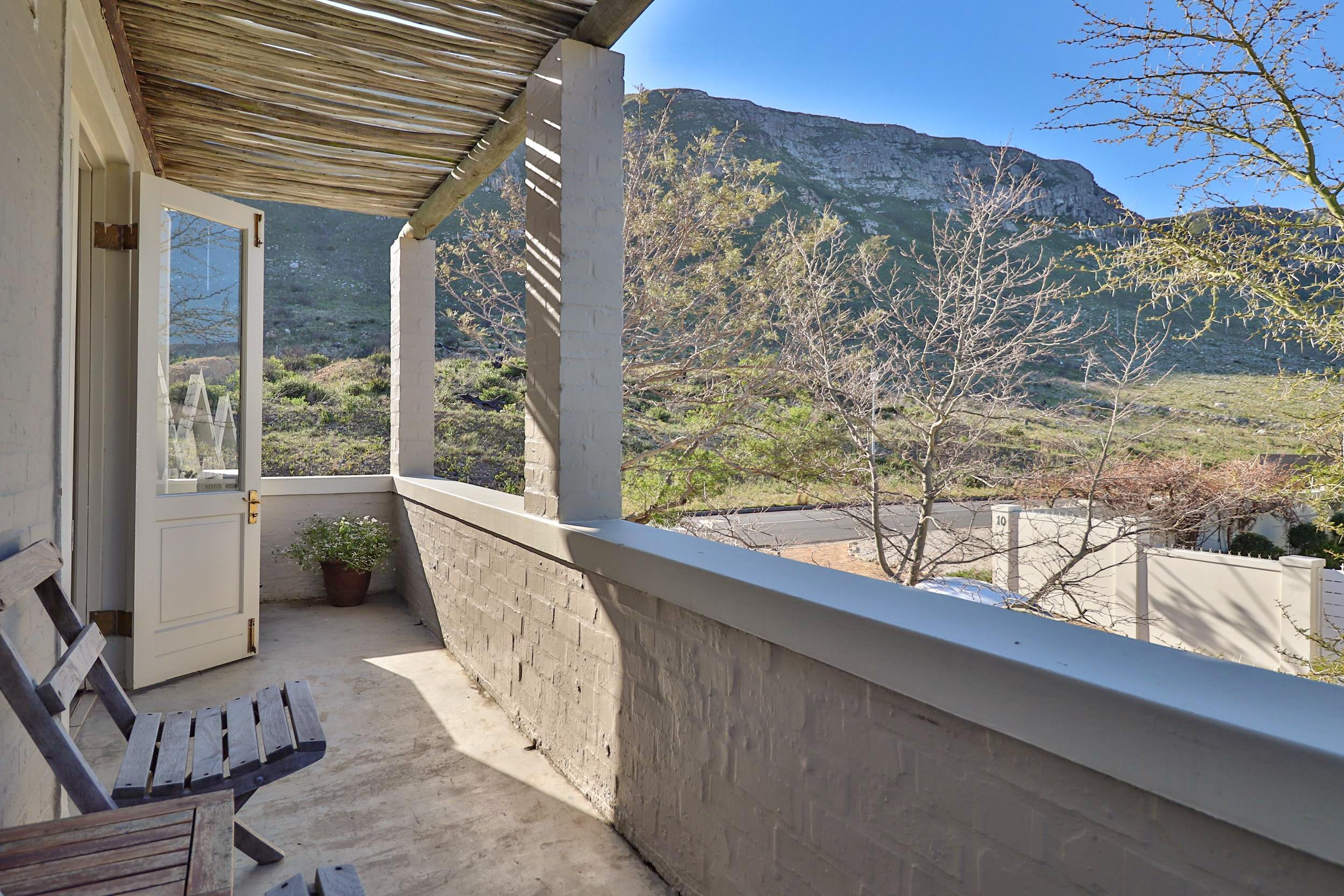 Hermanus Lodge On The Green - Solar Power Dış mekan fotoğraf